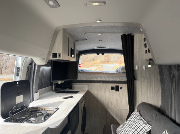 Narwhal-2022 Ford Transit